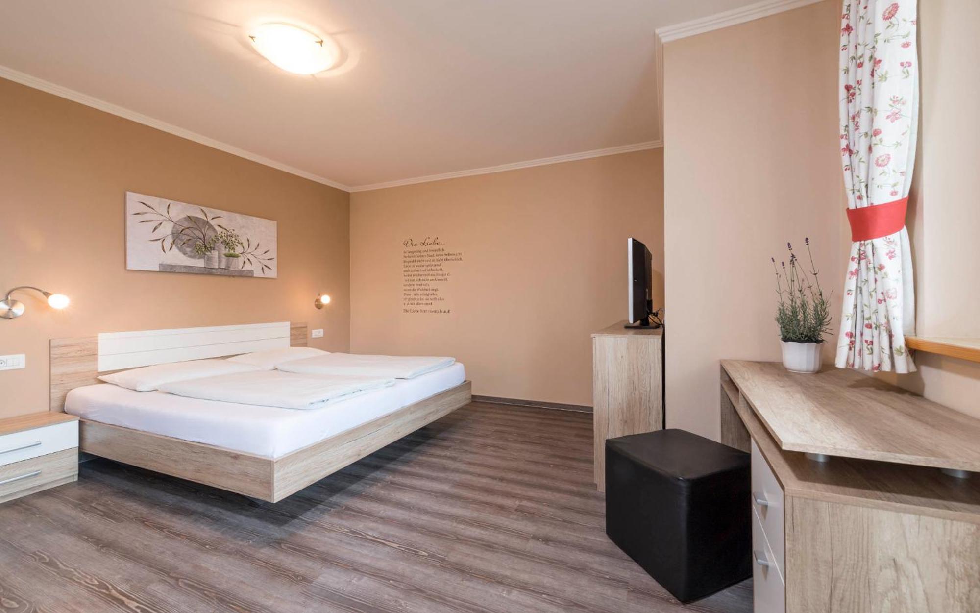 Hotel Untergopprathof رودينغو المظهر الخارجي الصورة